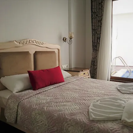 Cennet Life Hotel