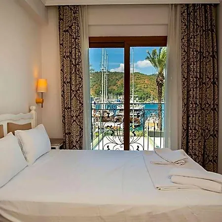 Hotel Cennet Life 3*