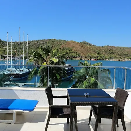 Cennet Life フェティエ